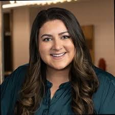 Alan Hutcheon's Instagram, Twitter & Facebook