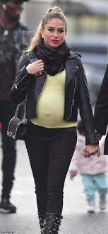 Von der freundin zur frau. La Petite Amie De Paul Pogba French Events Officiel Facebook