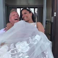 Fotos von der hochzeit von oliver pocher und amira aly sind da. Amira Pocher War Nach Hochzeit Mit Oli Wie Frisch Verliebt Weltweitestars