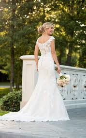 Shop new and gently used lace modern wedding dresses and save up to 90% at tradesy. Modern Lace Mermaid Wedding Dress Stella York Wedding Dresses Discontinued