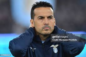 4,040 Pedro Rodriguez Ledesma Soccer Player Stock Photos, High-Res  Pictures, and Images