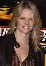 Joelle Carter