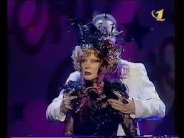 верка сердючка а я не знаю почему скачать бесплатно Lyudmila Gurchenko S Pesnej Fotograf A Pugacheva I Reznik Na Koncerte Syurpriz Dlya Ally Moskva Sk Olimpijskij 15 Aprelya 19 Fotografii Koncert Muzyka