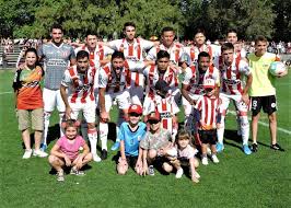 El plantel de river plate arribó a las 12.42 al estadio monumental, procedente del complejo sofitel la reserva cardales, donde permaneció concentrado desde el miércoles pasado para la primera final de la copa libertadores ante boca juniors, que se jugará esta tarde a las 17 en la bombonera. River Plate Arrancara Con Los Trabajos De Pretemporada Con 25 Jugadores Presentes