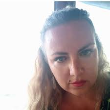 Oggi su Rai3, nel corso della trasmissione "Genitori che fare?", è andata  in onda la preziosa testimonianza di madre della nostra associazione  Hikikomori Italia