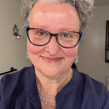 Long-tailed Tit (Aegithalos caudatus) in Finland by Ossi Saarinen.  www.instagram.com/soosseli/