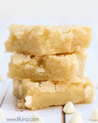 White Chocolate Blondies Recipe Desserts White Chocolate Blondies Recipe Chocolate Blondies
