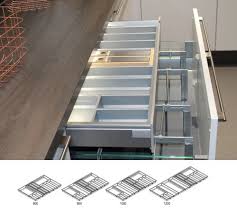 Die nobilia typenübersicht zeigt ihnen einen auszug aus dem typenspektrum, aus dem sie sich ihre wunschküche zusammenstellen können. Nobilia Besteckeinsatze Einsatze Besteckkasten Auszug Kuchen Zubehor Kuchen Geisler