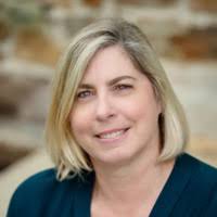 Elizabeth McQuiston Email & Phone Number