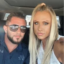 Heather Mcclain's Instagram, Twitter & Facebook