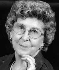 Vivian Travis's Instagram, Twitter & Facebook