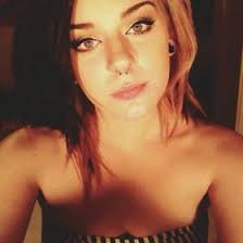 annie collier (annaaccollier)