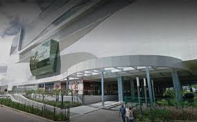 Em causa está a grande afluência de pessoas para receberem a vacina em alguns centros de vacinação, resultante de uma segundo a task force, desde 23 de abril, dia em que entrou em funcionamento o portal destinado ao auto agendamento para a vacinação, cerca de 206 mil pessoas. Olinda Promove Esquema Especial De Vacinacao Contra A Gripe Para Idosos Local Diario De Pernambuco