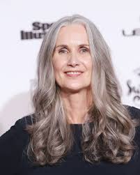 Daca primesti un produs diferit, iti trimitem gratuit un. Pro Tv A Pozat In Lenjerie Intima Si A Impesionat Pe Toata Lumea Cum Arata Nicola Griffin Modelul In Varsta De 56 De Ani