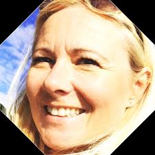 Kerry Hyde Email & Phone Number