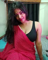 ❤✨ #desigirl #desi #saree #bollywood #model #love #indiangirl #indiangirls  #mumbai #fashion #indian #sexy #instagood #instagram #bhfyp #follow  #sareelove #photography #hotmodel #india #hot #kerala #mallu  #bollywoodactress #beautiful #beauty #trending ...