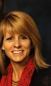 Julie Iverson's Instagram, Twitter & Facebook