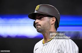 387 Photos & High Res Pictures