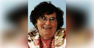 Nellie Emery's Instagram, Twitter & Facebook