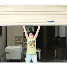 Cách Sử Dụng Cửa Cuốn Mà Ai Cũng Cần Phải Biết