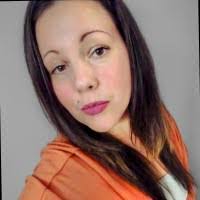 Kristina Singleton's Instagram, Twitter & Facebook