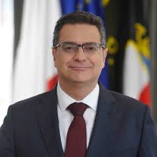 Adrian Delia's onibaba