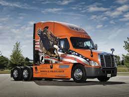 2007 Freightliner Cascadia Raised Roof Semi Tractor G Wallpaper 2048x1536 130838 Trucks Freightliner Freightliner Cascadia