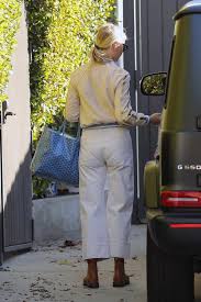Gwyneth paltrow out with a friend in brentwood 02/02/2021. Gwyneth Paltrow Seen Leaving A Private Gym In Santa Monica California 301220 5