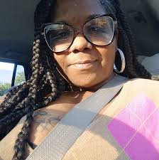 Deandra Robinson (@deandra.robinson.2025) • Facebook