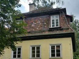 Diese ziegel vom dach sind nicht ganz dicht. Altes Haus Verkaufen Kosten Hauskauf Video Baugutachter Bodensee
