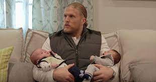 #4) clay matthews iii has a brother named casey matthews who also was a linebacker in the nfl. Clay Matthews Surprises Brother With House Remodel Inspirational Videos