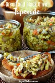 This Green And Black Olive Tapenade Recipe Is Combined With Homemade Toasts For A Classic Crostini Appetiz Olive Tapenade Recipe Olive Tapenade Tapenade Recipe