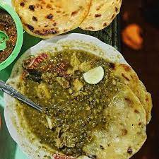 Môže byť klasifikovaný ako indonézsky kari. Resep Gulai Kacang Hijau Cocok Disantap Dengan Roti Maryam Nusa Daily