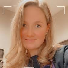 Mackenzie Everett (@MKSchumann)