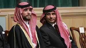 Suudi arabistan kralı abdullah bin abdülaziz'in vefatı dolayısıyla ürdün kraliyet sarayı'nda 40 günlük yas ilan edildi. Urdun De Eski Veliaht Prens Hamza Bin Huseyin In Ev Hapsine Alinmasina Ulkeler Ne Tepki Verdi Euronews