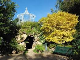 Discover The Romantic Gardens Of Parc De Bagatelle French Moments Romantic Garden Paris Scenery