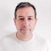 90+ perfiles de «Omar Fuentes»