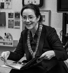 Dutch former political leader of groenlinks and mayor of amsterdam. File Burgemeester Halsema Daphnechannahorn Cropped Jpg Wikimedia Commons