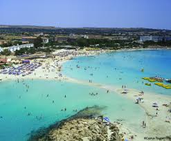 Una dintre cele mai fotografiate plaje din lume se află pe la digue, a treia cea mai mare insulă locuită din seychelles, iar accesul se face doar pe apă. Cele Mai Frumoase Plaje Din Cipru