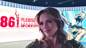 Od wielu lat związana z przeglądem sportowym. Aldona Marciniak Aldonamarciniak Twitter