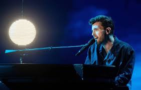 Pour l'édition 2019 du concours eurovision de la chanson, 41 pays sont en compétition. Eurovision 2019 Les Pays Bas Remportent Le Concours Grace A Duncan Laurence
