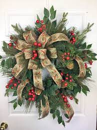 Traditional Christmas Wreath Christmas Wreath Pinecones Christmas Door Decor Holiday Wreath Evergreen Wreath Holiday Wreath Christmas Door Decorations Christmas Wreaths Diy Holiday Wreaths