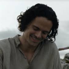 Stephanie🐾 (@09StephE)