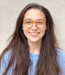 Introducing Avery Richards of the BCB Choir (and her adorable pets):  “Hello! My name is Avery Richards and I grew up in Tampa, FL. I'm a  transfer student from The University of