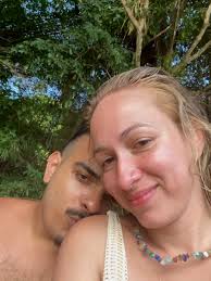 Há 4 de 31 anos celebrando você todos os dias!, Mais do que celebrar a sua  vida, eu celebro o privilégio de poder vivê-la ao seu lado. Desde aquele  dia em que te fisguei com a minha poção mágica ...