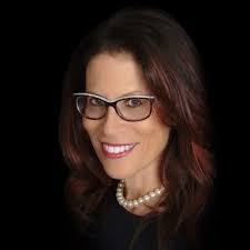 Karen Forman's Instagram, Twitter & Facebook