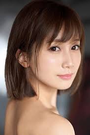 小岛南(小島みなみ,Minami Kojima) 高清图、社媒、资料大全- 明星谁是谁