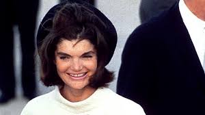 Kennedy, and first lady of the united states during his presidency from 1961 until his assassination. Jackie Kennedy Onassis Uberraschende Fakten Aus Ihrem Leben