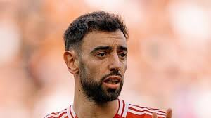 الدوري السعودي يخطط لمحاولة جديدة لضم برونو فرنانديز وسط اهتمام باريس سان جيرمان