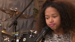 Danno ft Danny & Robyn Petersen- It's beginning to look a lot like  Christmas (LIVE)